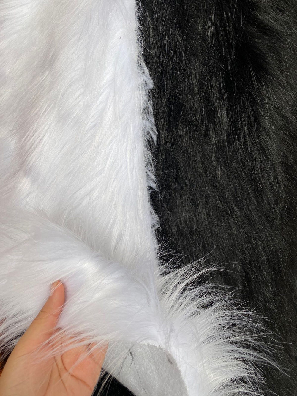 PELO LARGO
